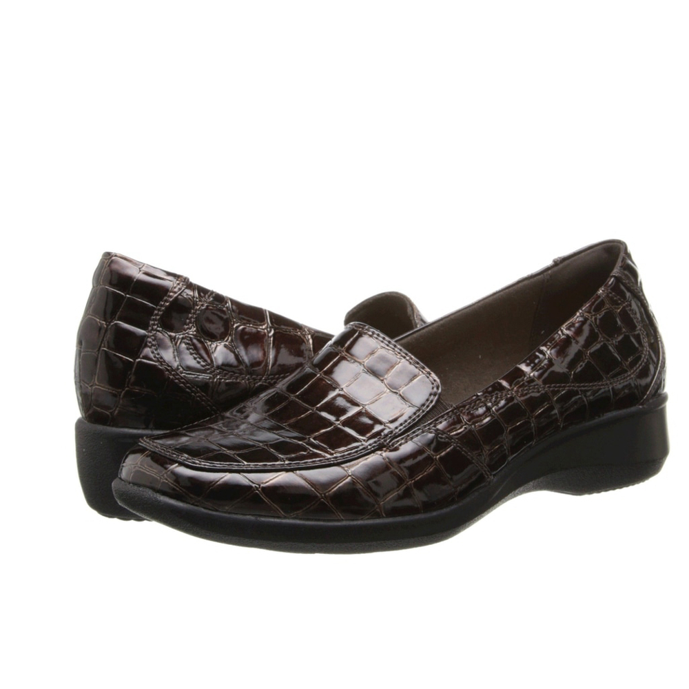 Clarks Women's Dark Brown Croc-Embossed Patent Loafers